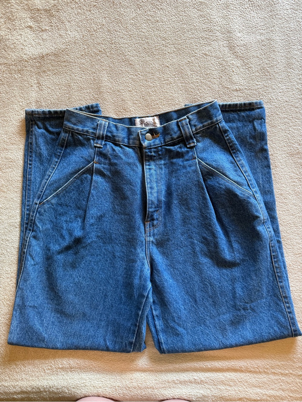 Blue Buttonwood jeans